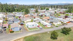 bird's eye view of mobile homes